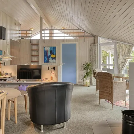 Dom wakacyjny Aderice - 1-6km From The Sea By Interhome Blåvand